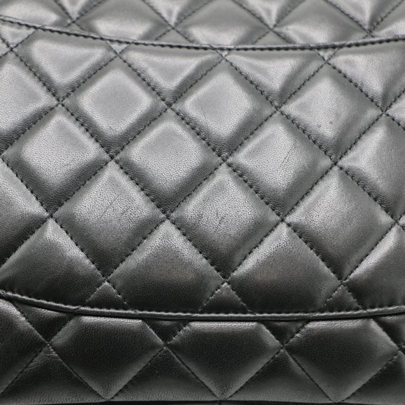 CHANEL Jumbo Lambskin Black Classic Flap Bag - Picture 11 of 16